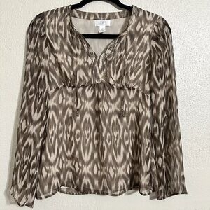Lovely Ann Taylor billowy top EUC
